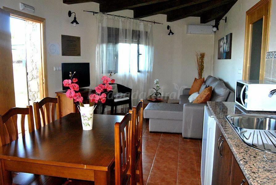 Casa Rural La Dehesa Cilleros Esterno foto